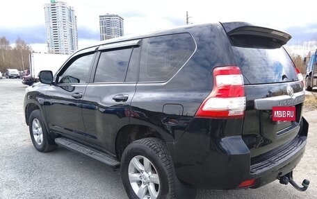 Toyota Land Cruiser Prado 150 рестайлинг 2, 2013 год, 2 955 000 рублей, 8 фотография