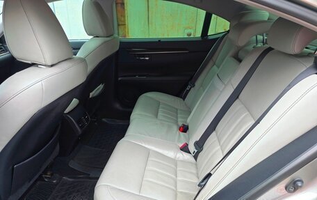 Lexus ES VII, 2016 год, 2 500 000 рублей, 12 фотография