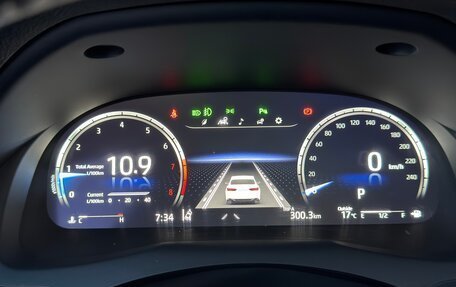 Toyota Camry, 2023 год, 3 900 000 рублей, 13 фотография