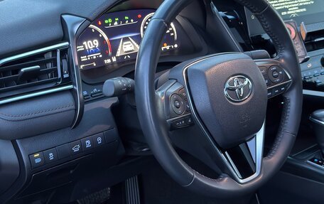 Toyota Camry, 2023 год, 3 900 000 рублей, 12 фотография