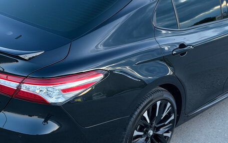Toyota Camry, 2023 год, 3 900 000 рублей, 10 фотография