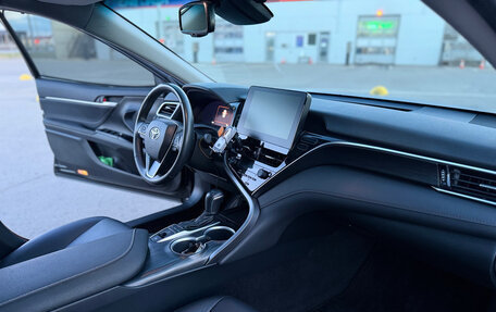 Toyota Camry, 2023 год, 3 900 000 рублей, 16 фотография
