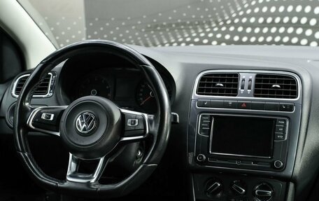 Volkswagen Polo VI (EU Market), 2018 год, 1 070 000 рублей, 10 фотография