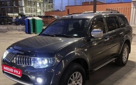 Mitsubishi Pajero Sport II рестайлинг, 2011 год, 1 270 000 рублей, 9 фотография