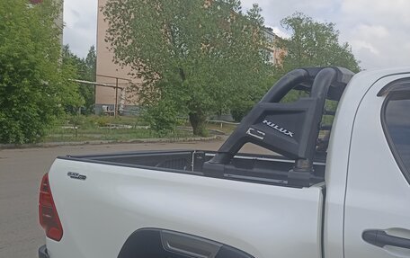 Toyota Hilux VIII, 2021 год, 4 550 000 рублей, 5 фотография