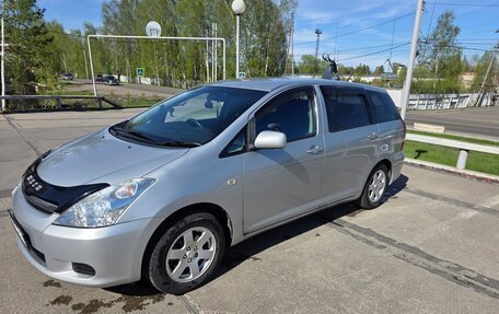 Toyota Wish II, 2005 год, 830 000 рублей, 2 фотография