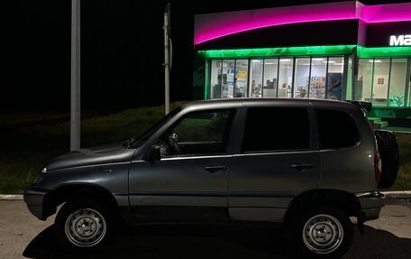 Chevrolet Niva I рестайлинг, 2006 год, 220 000 рублей, 2 фотография
