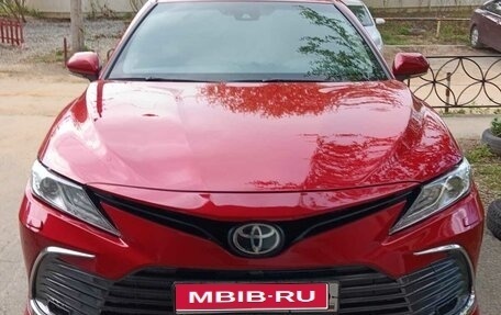 Toyota Camry, 2021 год, 3 250 000 рублей, 1 фотография