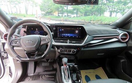 Chevrolet Trax, 2023 год, 1 320 000 рублей, 7 фотография