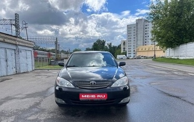 Toyota Camry V40, 2004 год, 590 000 рублей, 1 фотография