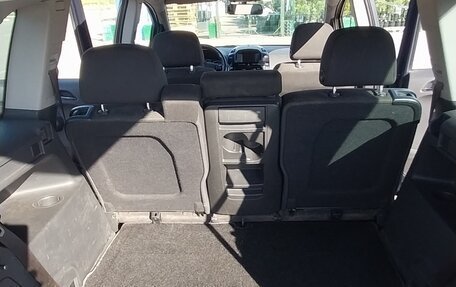 Opel Zafira B, 2011 год, 650 000 рублей, 22 фотография