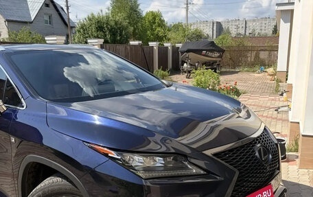 Lexus RX IV рестайлинг, 2016 год, 3 650 000 рублей, 4 фотография