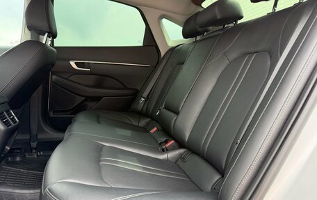 Hyundai Sonata VIII, 2021 год, 2 470 000 рублей, 18 фотография