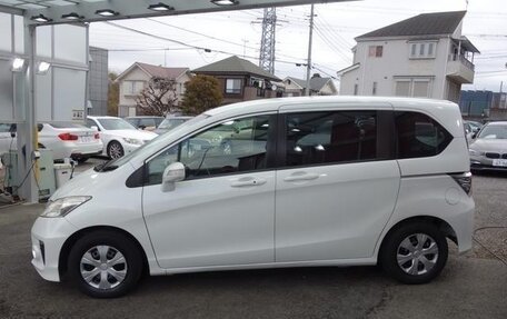 Honda Freed I, 2012 год, 790 000 рублей, 4 фотография