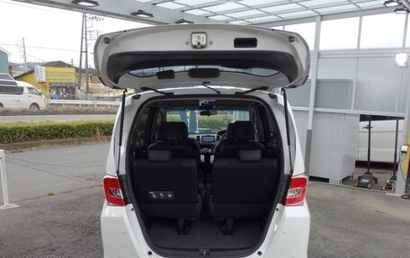 Honda Freed I, 2012 год, 790 000 рублей, 19 фотография
