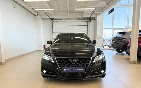 Toyota Crown, 2018 год, 3 399 900 рублей, 9 фотография