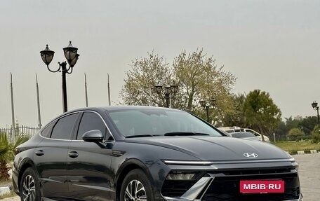 Hyundai Sonata VIII, 2023 год, 2 770 000 рублей, 2 фотография