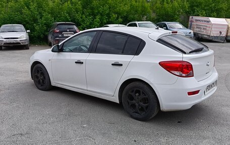 Chevrolet Cruze II, 2013 год, 610 000 рублей, 9 фотография