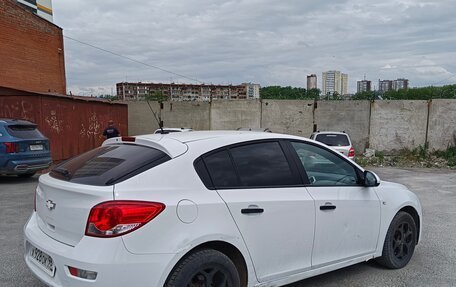Chevrolet Cruze II, 2013 год, 610 000 рублей, 7 фотография