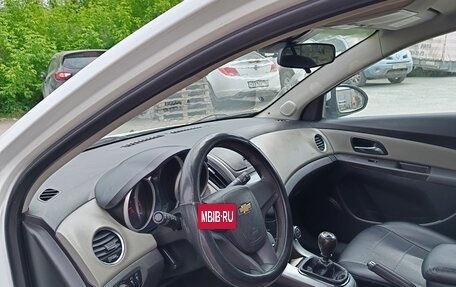 Chevrolet Cruze II, 2013 год, 610 000 рублей, 12 фотография