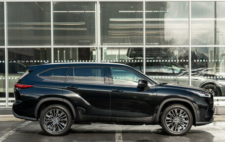 Toyota Highlander, 2025 год, 5 450 000 рублей, 6 фотография