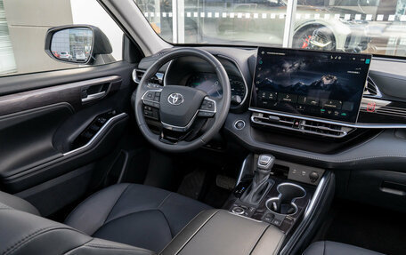 Toyota Highlander, 2025 год, 5 450 000 рублей, 14 фотография