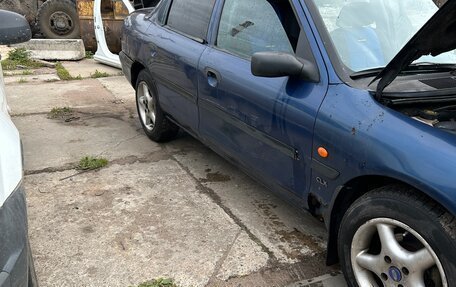Ford Mondeo I, 1993 год, 65 000 рублей, 6 фотография
