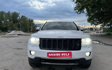 Jeep Grand Cherokee, 2012 год, 1 555 000 рублей, 2 фотография