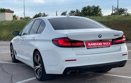 BMW 5 серия, 2020 год, 4 400 000 рублей, 4 фотография