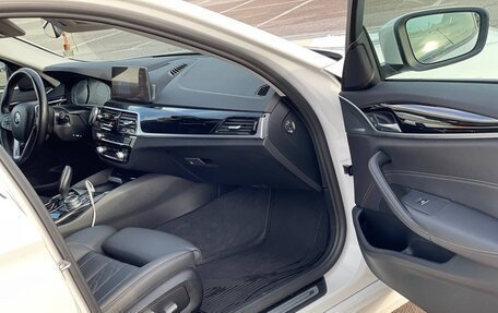BMW 5 серия, 2020 год, 4 400 000 рублей, 10 фотография