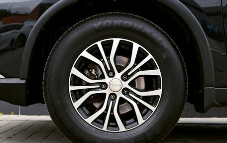 Mitsubishi Outlander III рестайлинг 3, 2018 год, 1 925 000 рублей, 21 фотография