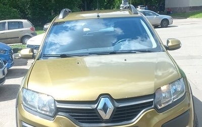 Renault Sandero II рестайлинг, 2015 год, 700 000 рублей, 1 фотография