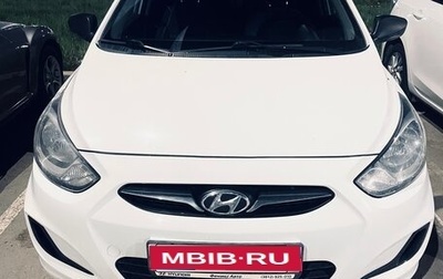 Hyundai Solaris II рестайлинг, 2013 год, 1 200 000 рублей, 1 фотография