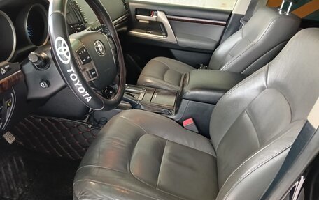 Toyota Land Cruiser 200, 2008 год, 2 850 000 рублей, 12 фотография