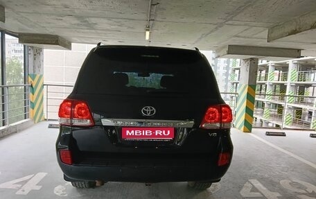 Toyota Land Cruiser 200, 2008 год, 2 850 000 рублей, 5 фотография