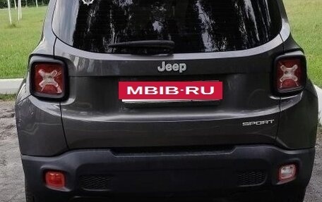 Jeep Renegade I рестайлинг, 2016 год, 1 400 000 рублей, 2 фотография