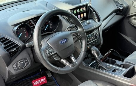 Ford Escape III, 2018 год, 800 000 рублей, 7 фотография