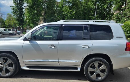 Toyota Land Cruiser 200, 2011 год, 2 500 000 рублей, 5 фотография