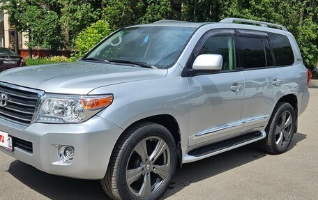 Toyota Land Cruiser 200, 2011 год, 2 500 000 рублей, 10 фотография