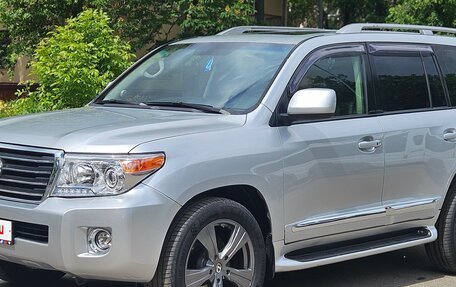 Toyota Land Cruiser 200, 2011 год, 2 500 000 рублей, 9 фотография