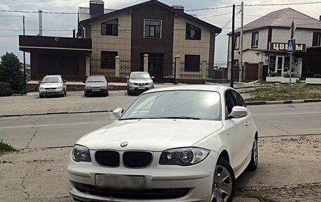 BMW 1 серия, 2011 год, 1 150 000 рублей, 5 фотография