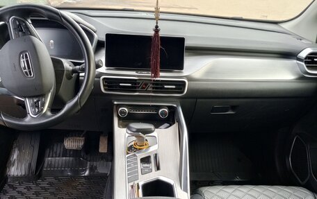 Geely Coolray I, 2023 год, 1 800 000 рублей, 6 фотография