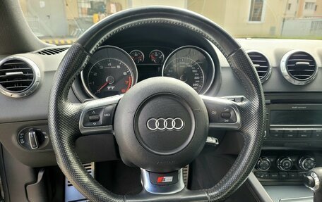 Audi TT, 2008 год, 1 750 000 рублей, 25 фотография
