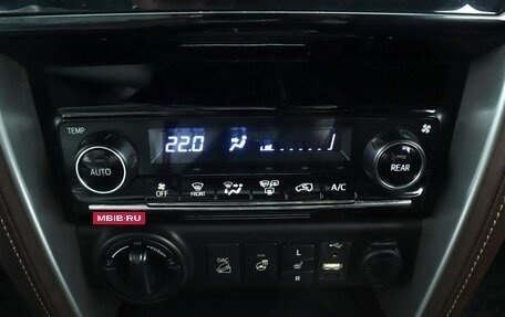 Toyota Fortuner II, 2017 год, 4 250 000 рублей, 11 фотография