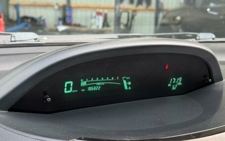 Toyota Yaris III рестайлинг, 2010 год, 549 000 рублей, 14 фотография