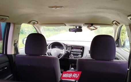 Mitsubishi Outlander III рестайлинг 3, 2012 год, 1 250 000 рублей, 11 фотография