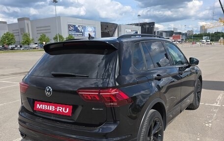 Volkswagen Tiguan II, 2021 год, 3 450 000 рублей, 3 фотография
