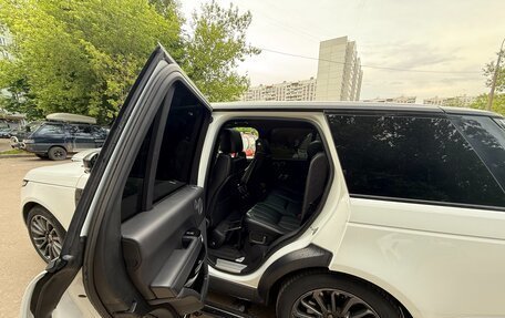 Land Rover Range Rover IV рестайлинг, 2016 год, 3 850 000 рублей, 23 фотография
