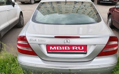 Mercedes-Benz CLK-Класс, 2002 год, 1 100 000 рублей, 3 фотография
