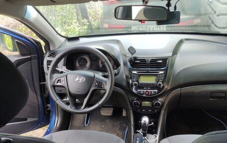 Hyundai Solaris II рестайлинг, 2011 год, 760 000 рублей, 9 фотография